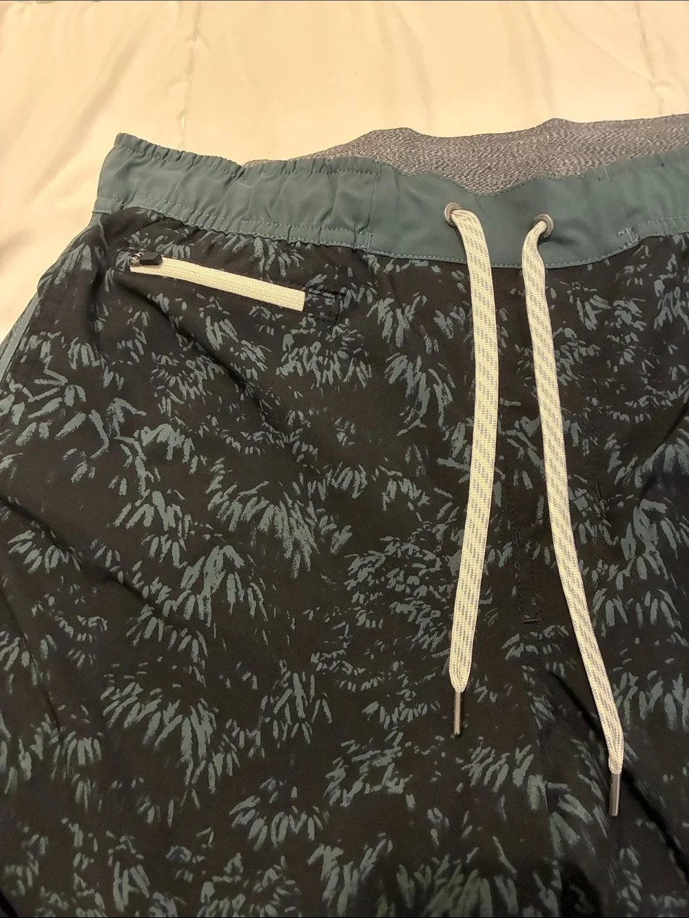 Vuori Men's Banks Shorts 7